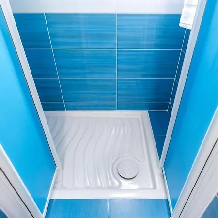 Turindora Apartment *